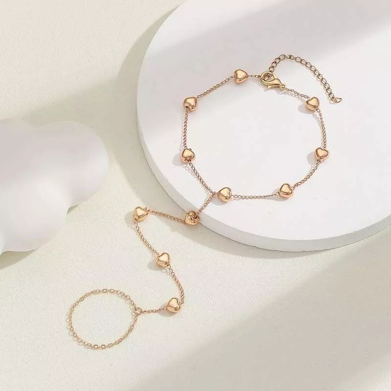 Boho Chic Love Heart Hand Chain Bracelet with Ring Boho Chic Love Heart Hand Chain Bracelet with Ring